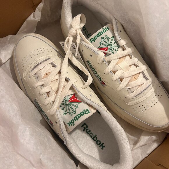 Reebok Club C 85 Women's Vintage Tennis Shoe (size 8.5) - Picture 1 of 3
